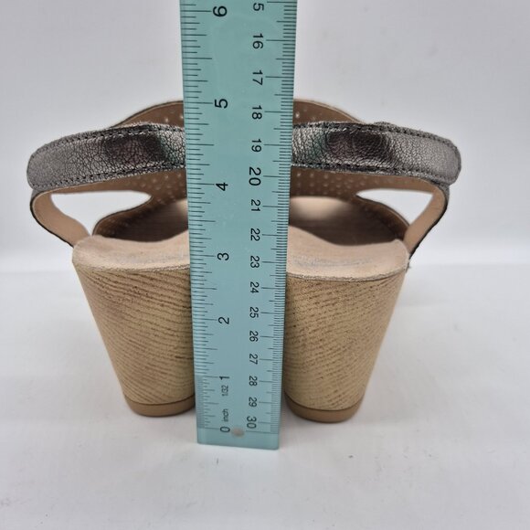 Dansko Teagan Laser Cut Leather Heeled Sandals Women's Size 40 Gray Metallic 384 - Picture 7 of 10